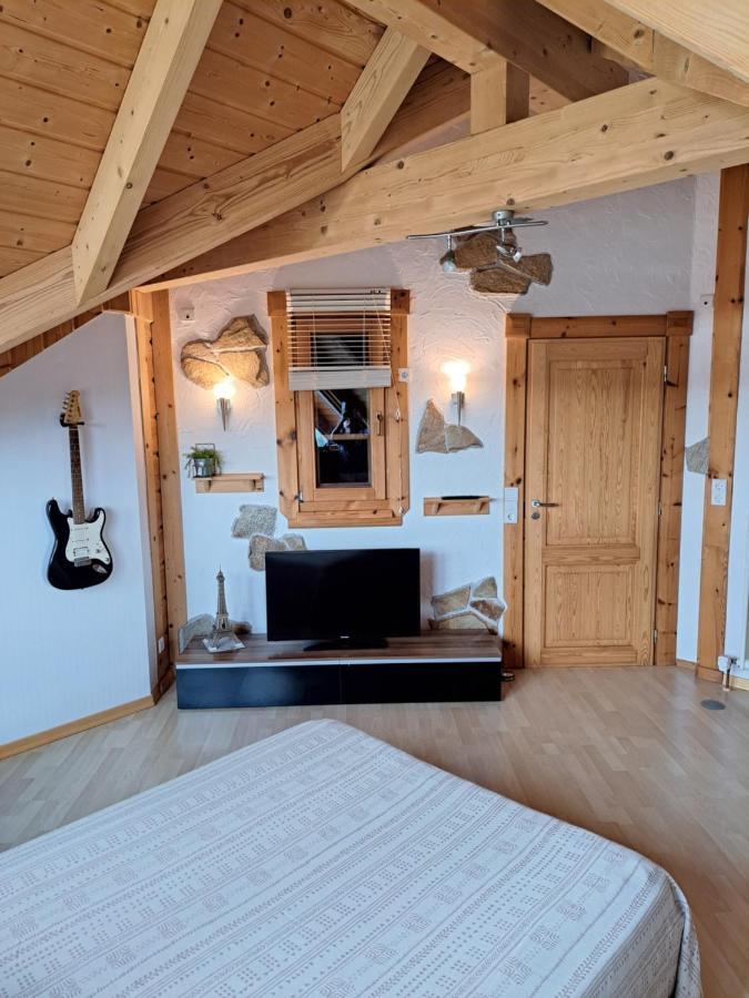 Steewer Landhaus Gemuetliche Ferienwohnung Bis 6 Pers In Ruhiger Ortsrandlage Stebach Eksteriør bilde