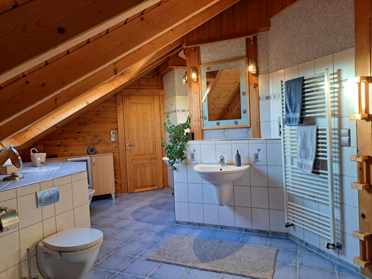 Steewer Landhaus Gemuetliche Ferienwohnung Bis 6 Pers In Ruhiger Ortsrandlage Stebach Eksteriør bilde