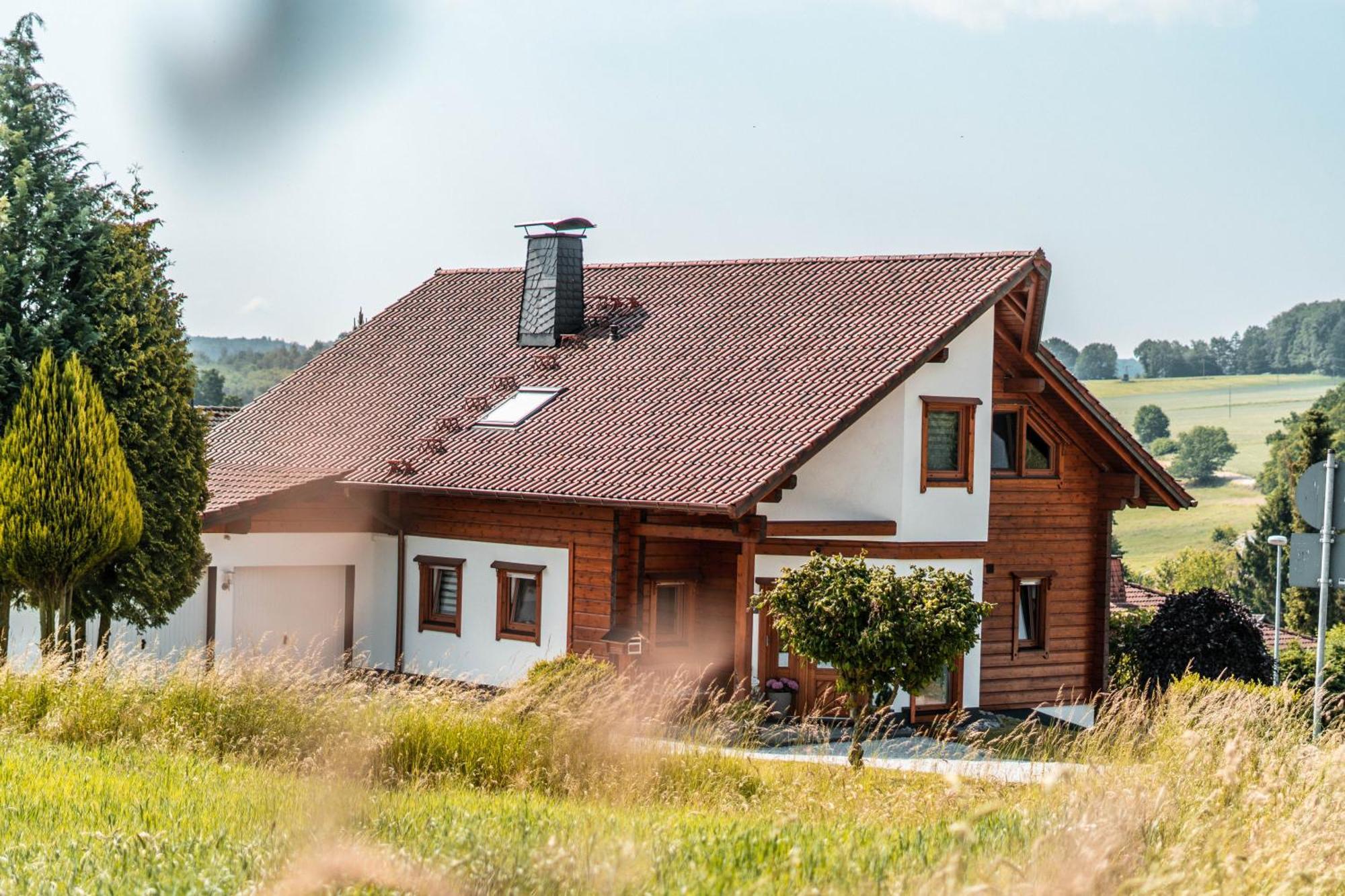 Steewer Landhaus Gemuetliche Ferienwohnung Bis 6 Pers In Ruhiger Ortsrandlage Stebach Eksteriør bilde